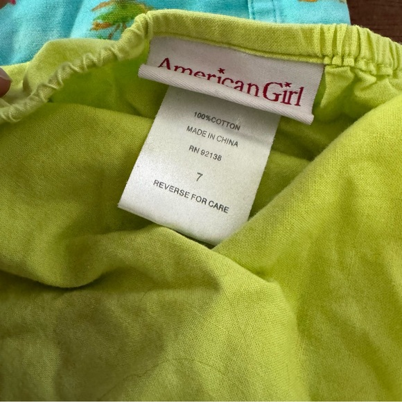 Retired American Girl Tropical Breezes Outfit with Matching Girl Outfit Size 7 - Picture 11 of 13